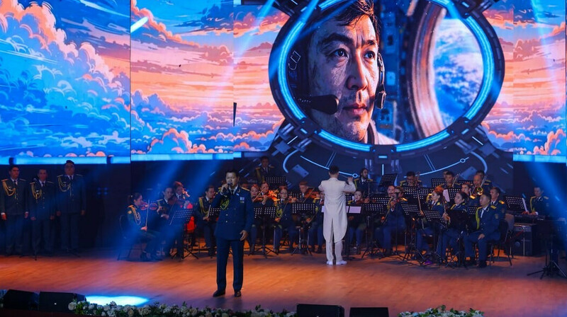 Президент Тоқтар Әубәкіровті 80 жылдық мерейтойымен құттықтады