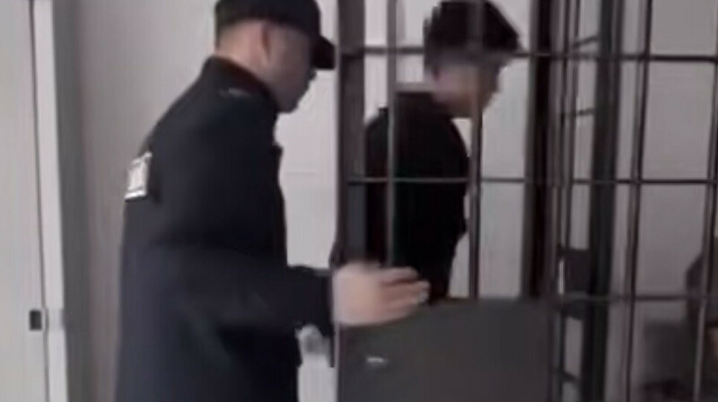 Анасына соққы жасаған ер адам ұсталды